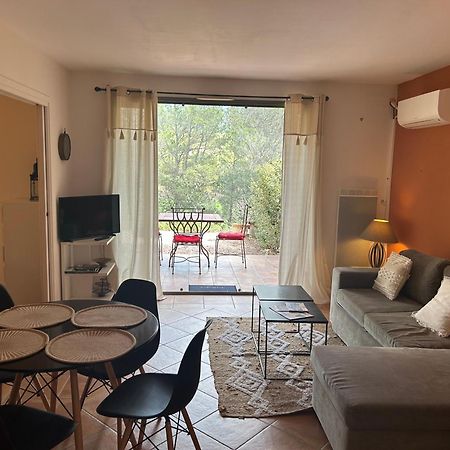 Appartement Golf De Saumane 2 Chambres 2 A 4 Personnes Exterior foto